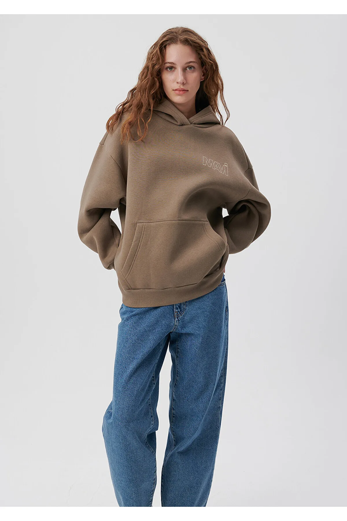 Mavi  Braunes Kapuzen-Sweatshirt mit Logo-Print 1611604-70380