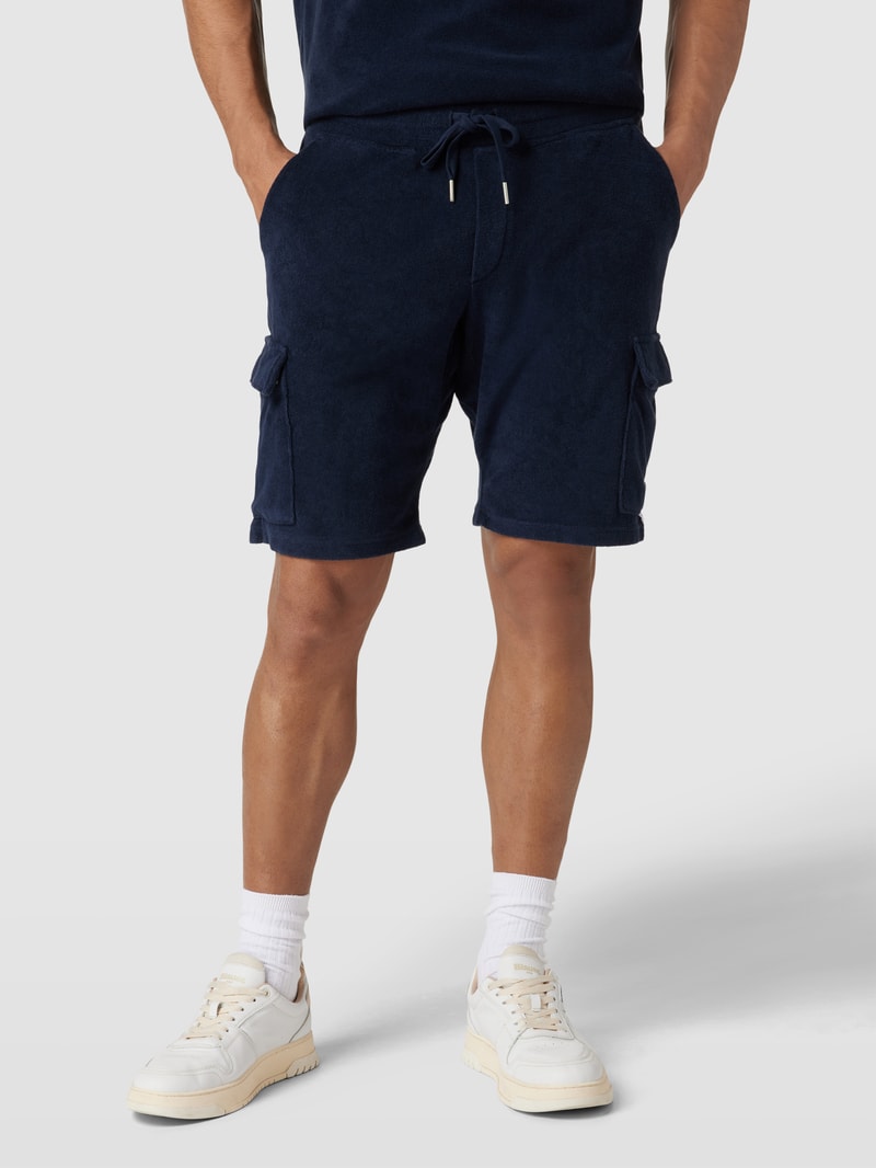 Shorts mit Cargotaschen in marineblau