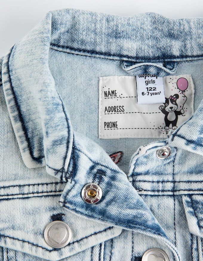 Jeansjacke - Stickereien