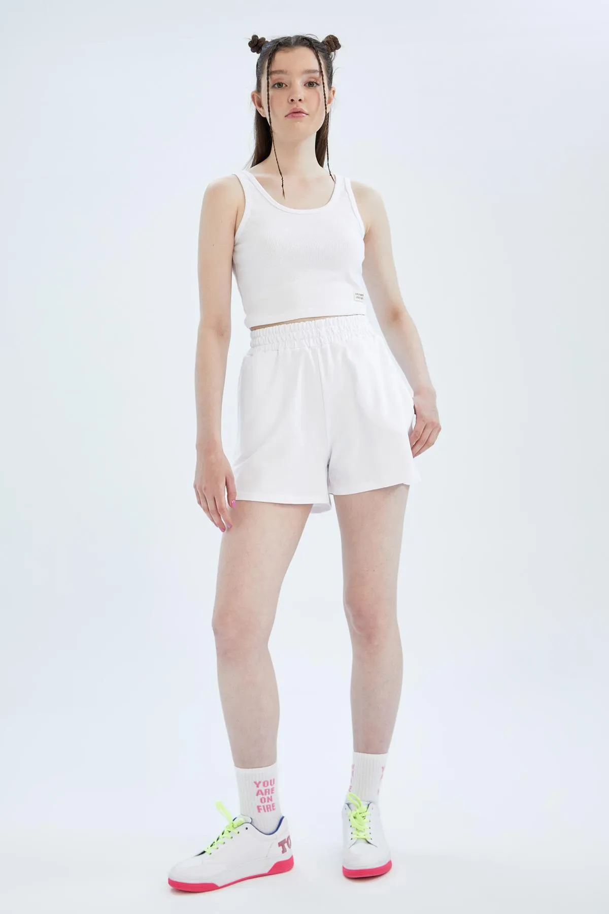 DeFacto  Passform: Slim-Fit-Shorts aus 100 % Baumwolle