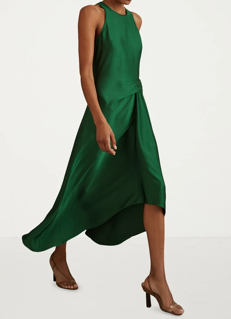 Vestido midi Micah de Reiss con bajo asimétrico