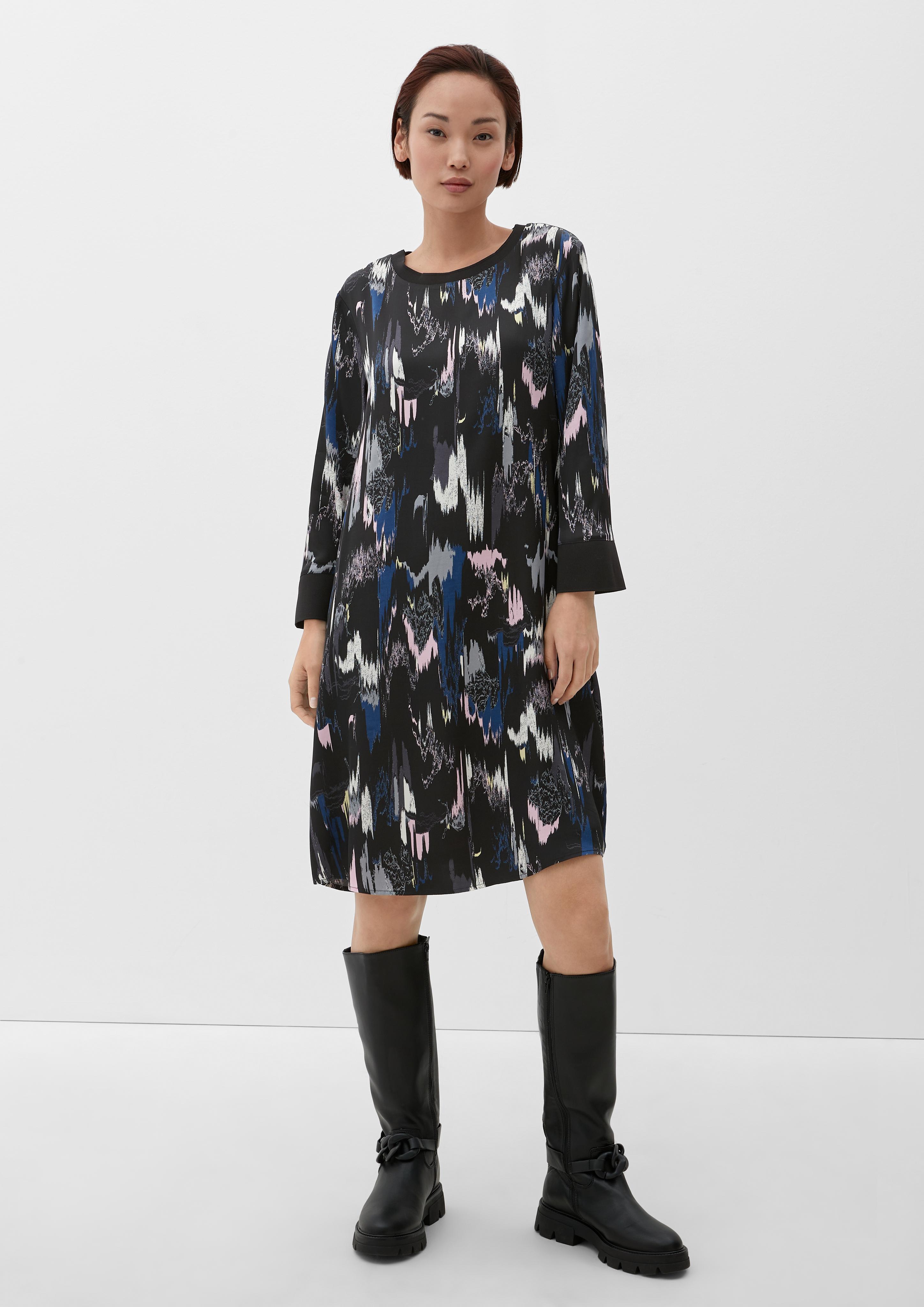 Midikleid mit Allover-Muster  2124813-99A1