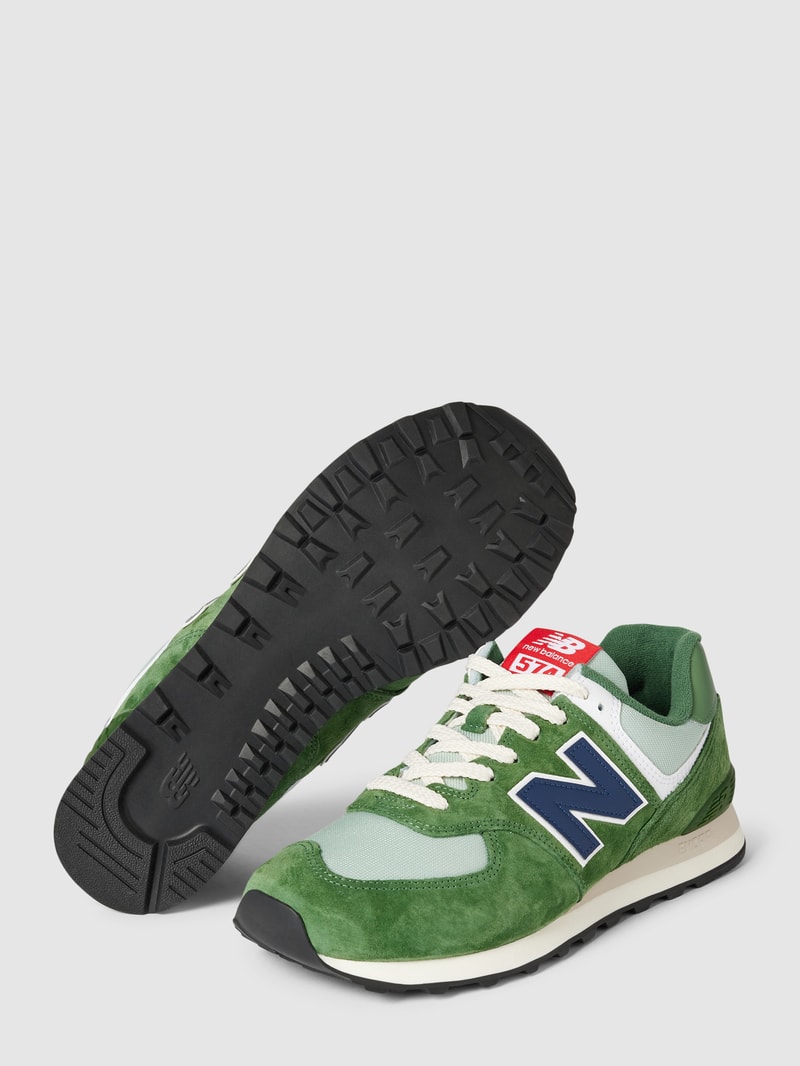 Sneaker aus Leder-Mix in grün