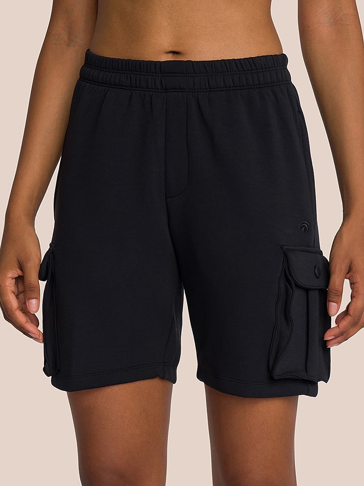 OCEANSAPART Sweatshorts 