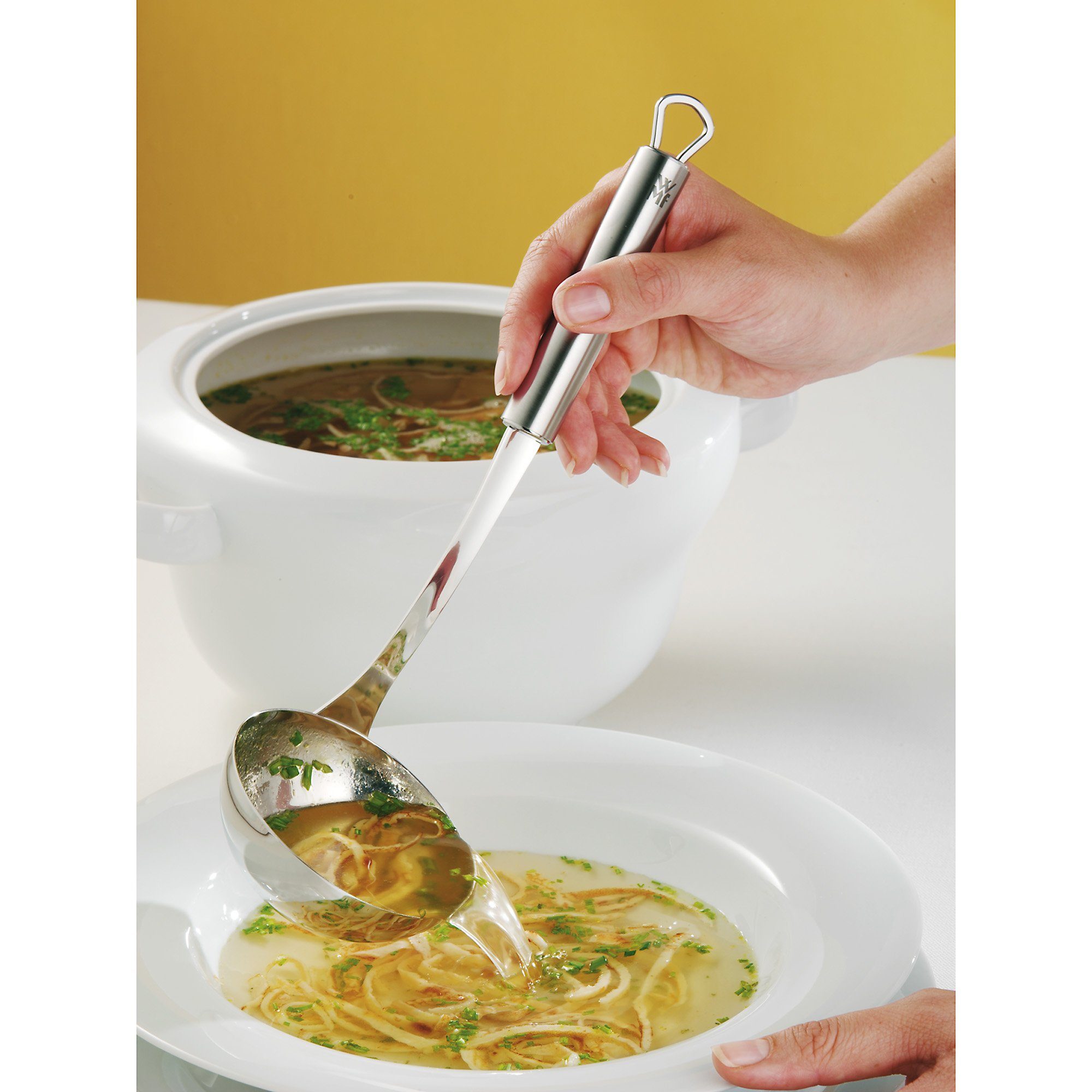 WMF Schöpflöffel Profi Plus, Cromargan Edelstahl teilmattiert, spülmaschinengeeignet