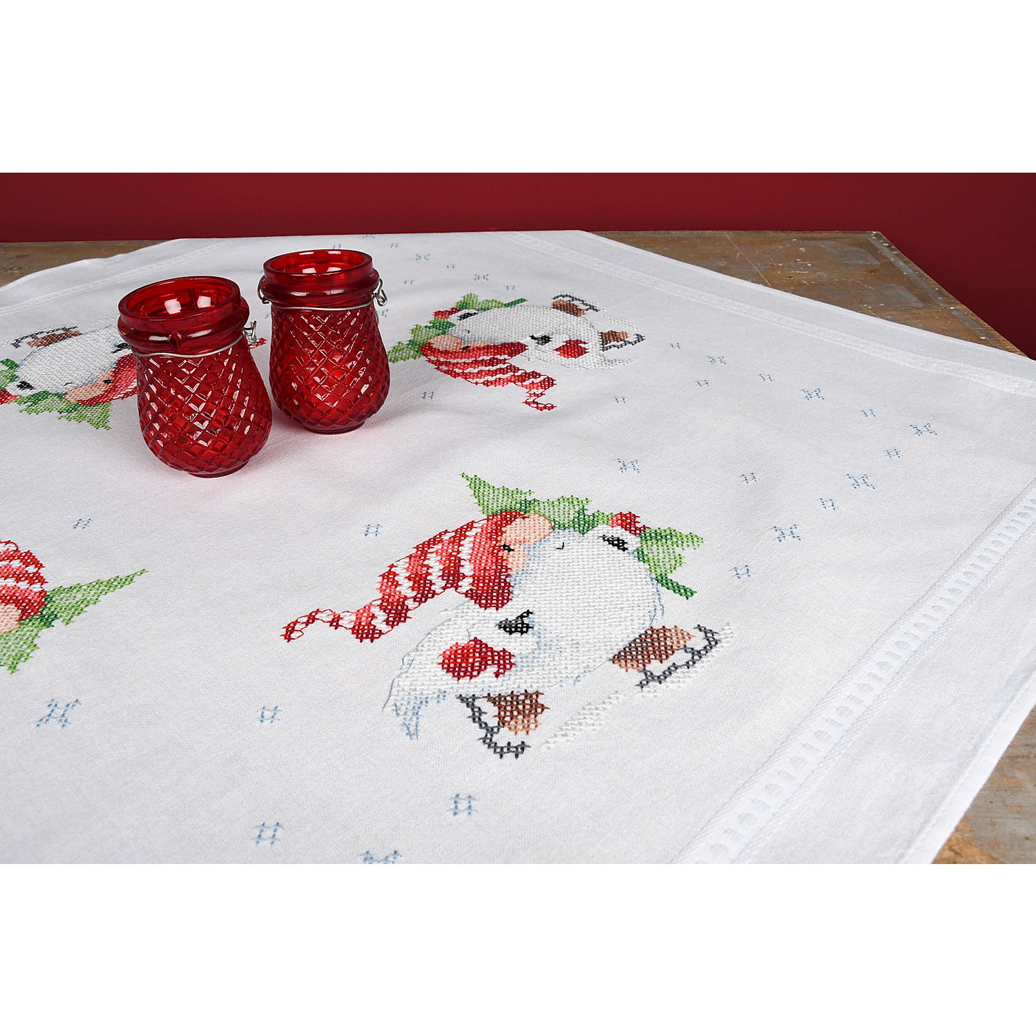 buttinette Stickmitteldecke 