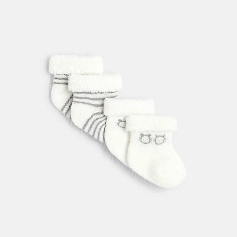 Kit bonnets prématuré et chaussettes blanche naissance