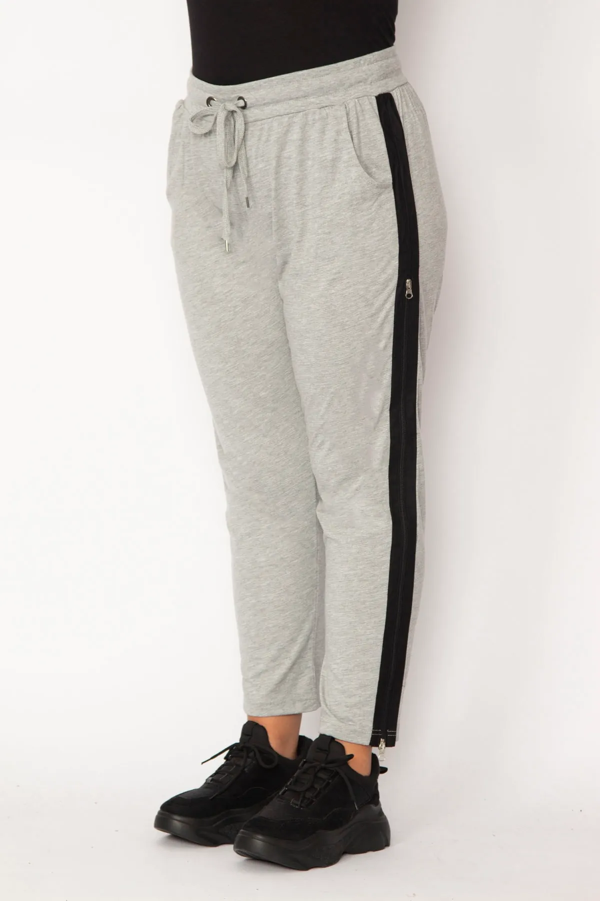 Şans  Graue Kombi-Hose mit Reißverschluss und elastischem Bund für Damen in großen Größen und beidseitiger Öffnung 65n29190