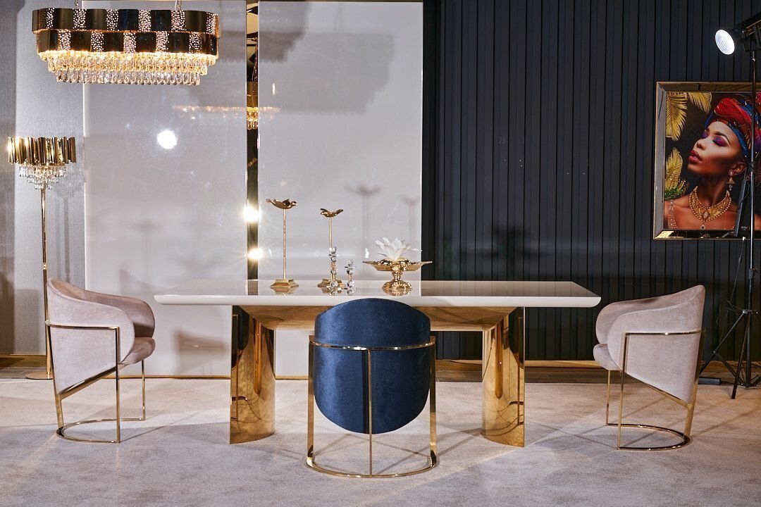JVmoebel Esszimmer-Set Esszimmer Tisch Esstisch 4x Stuhl Garnitur Tische Stühle Anrichte Set, (7-St., 4х Stühle, Spiegel, Tisch, Anrichte), Made in Europa