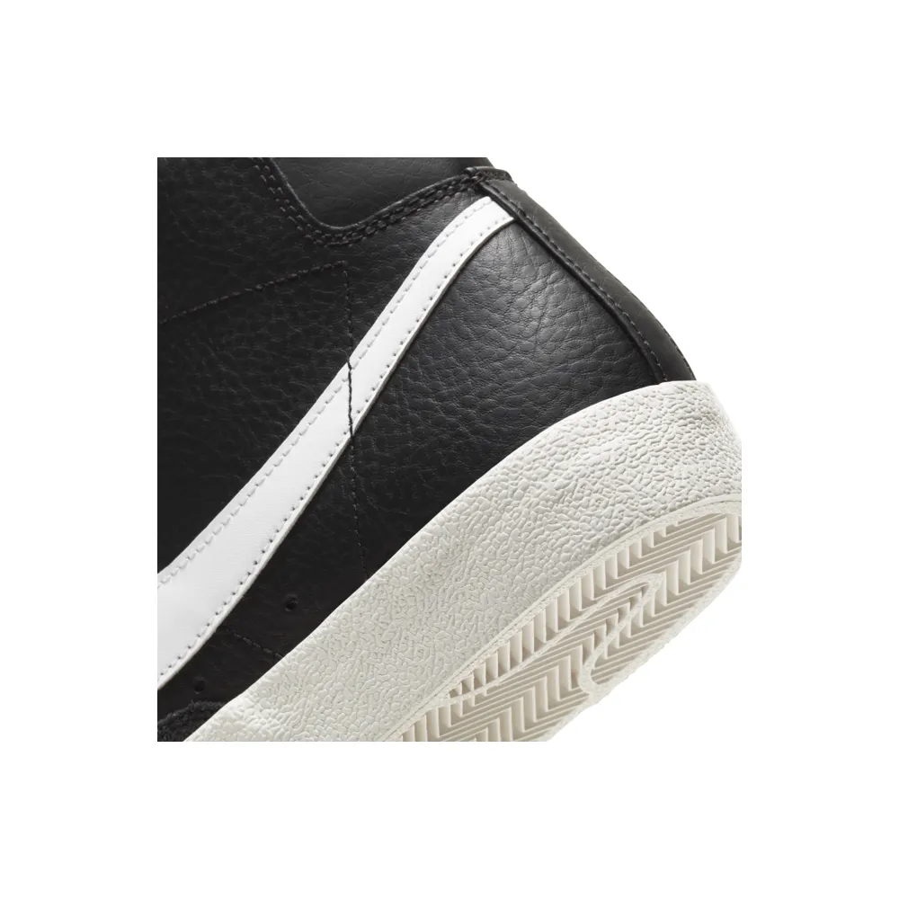 Nike Blazer Mid 77 Vintage BQ6806-002 / schwarz