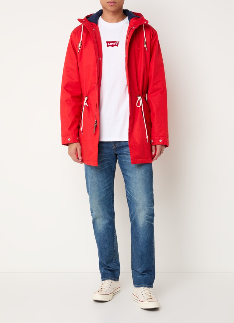 Parka matlasată Levi's Harrison, cu glugă și buzunare cu clapă.