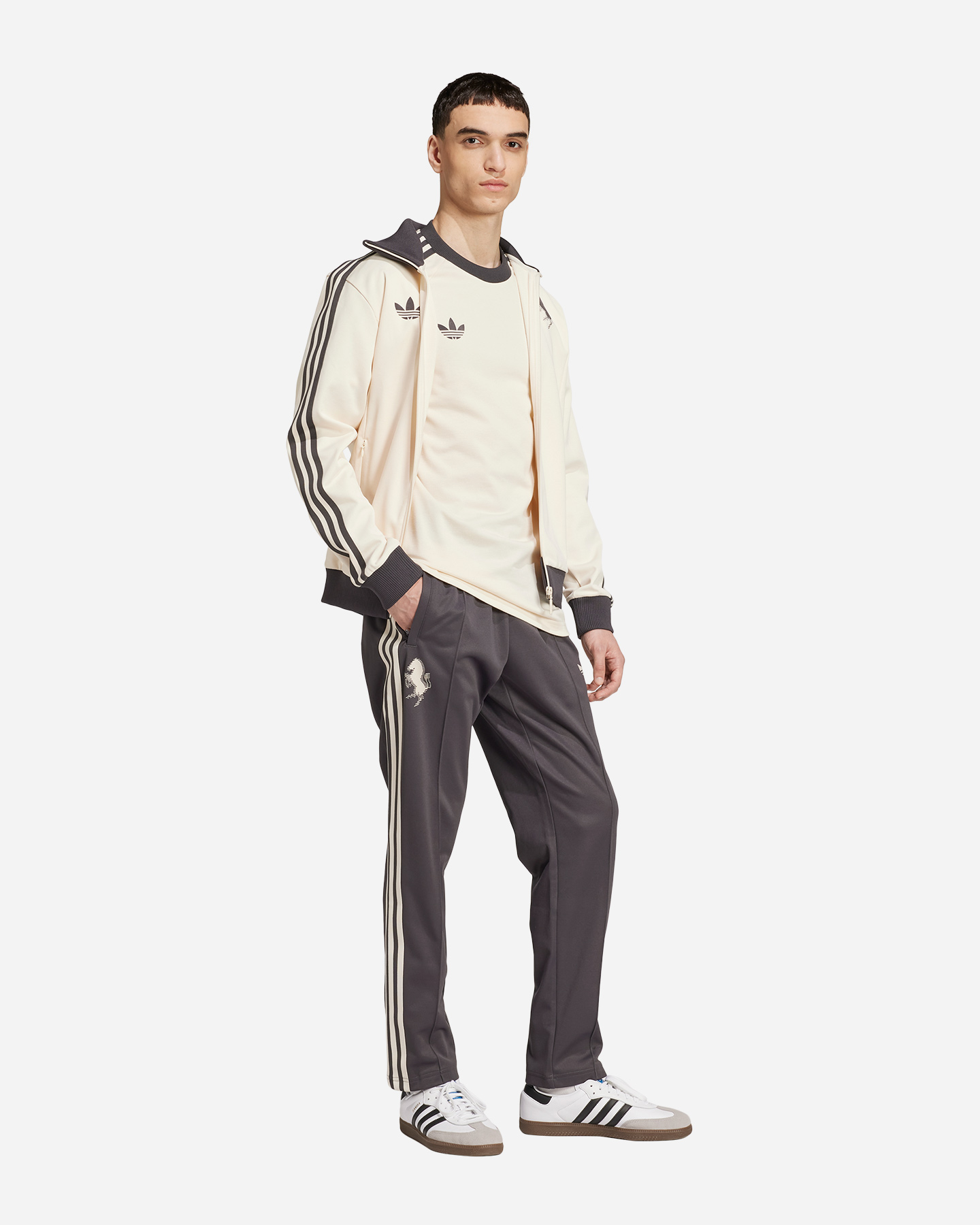 Oficiálne futbalové oblečenie Adidas Juventus 24-25 Og M IY0051