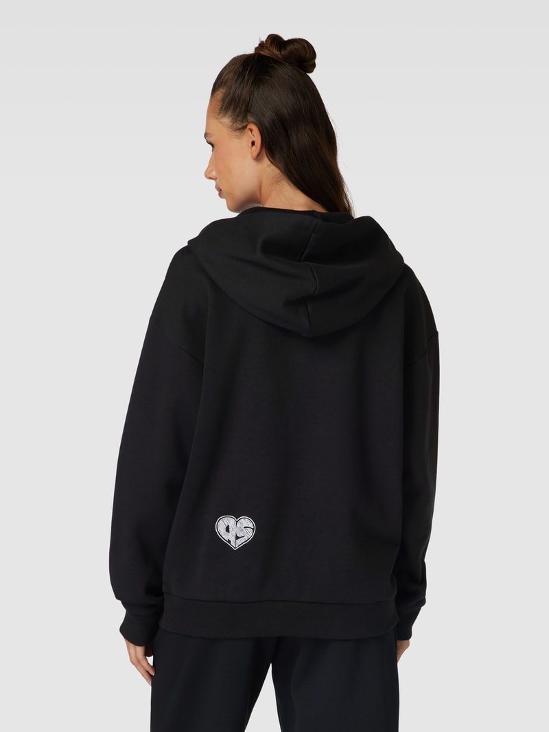 Hoodie mit Label-Stitching in schwarz