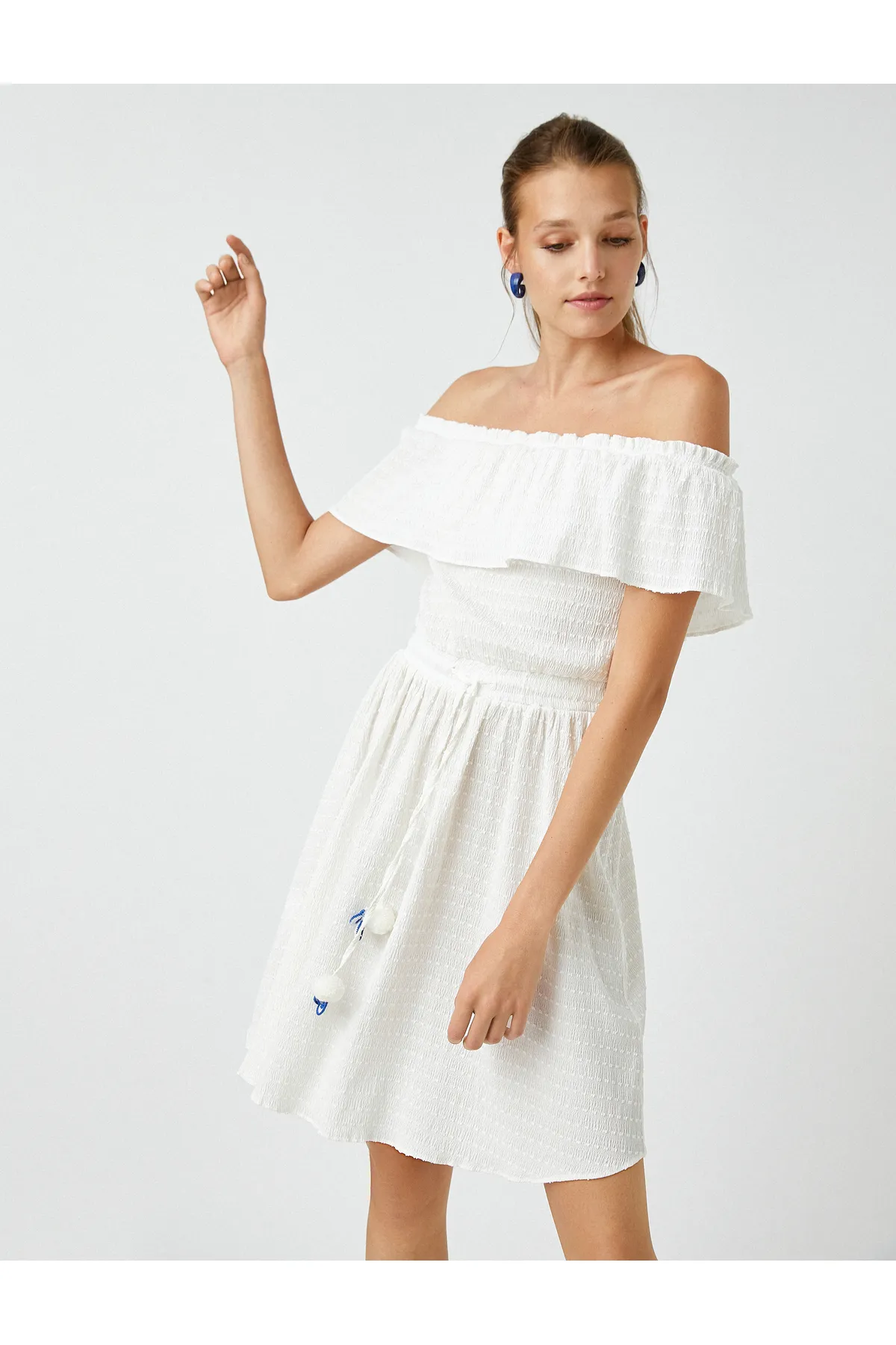 Koton  Schulterfreies Minikleid mit Quastendetail