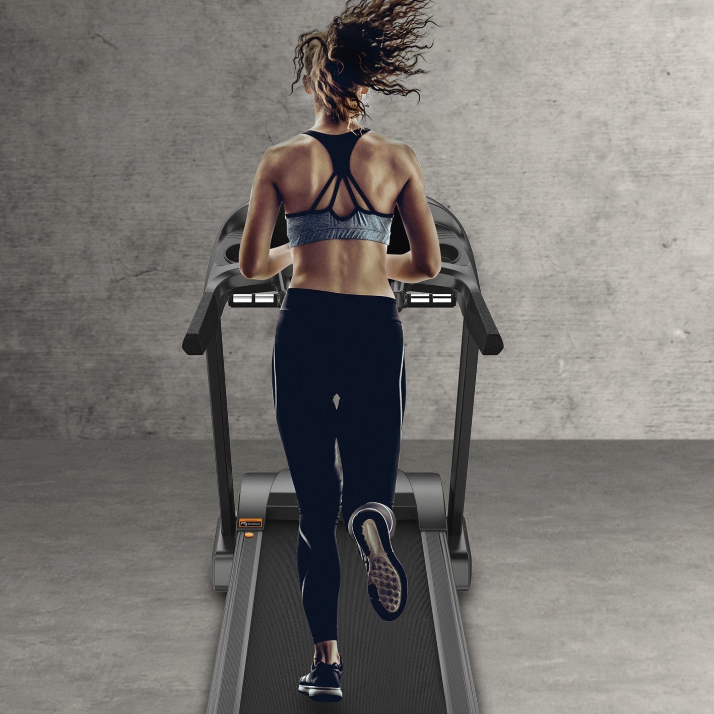 FitEngine Laufband RACE18 Fitnessgerät Heimfitness 150 kg belastbar, extra breite Lauffläche - bis 18 km/h & 15% Steigung