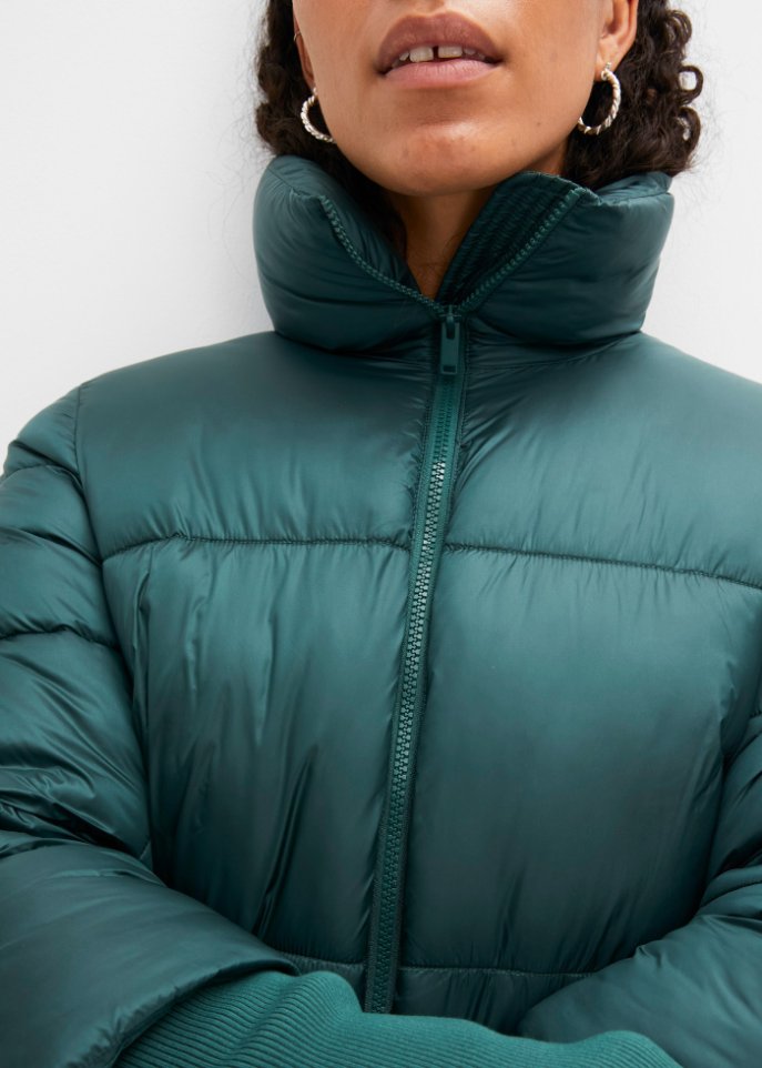 Steppjacke mit Strickärmeln
