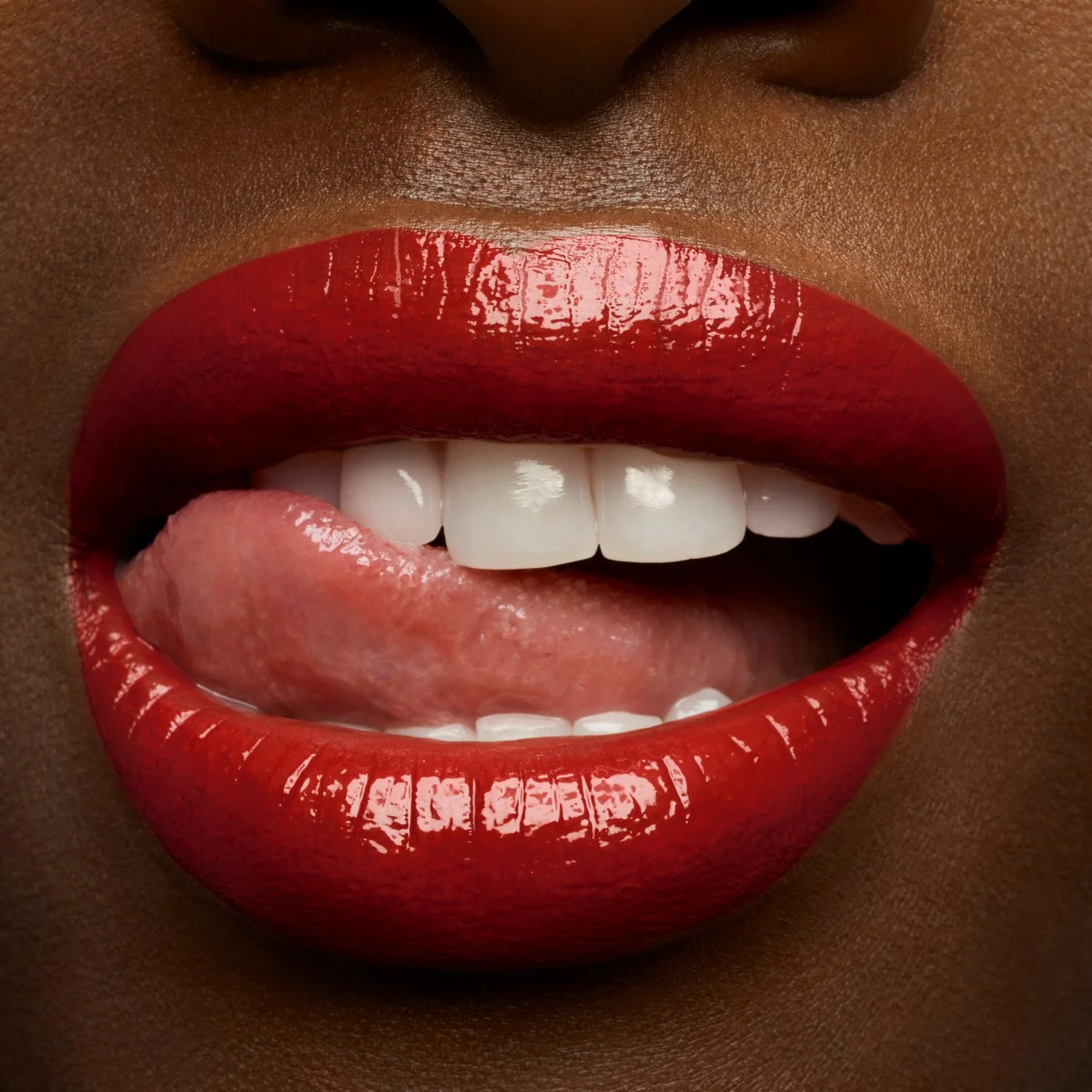 Lips Rouge Volupté Shine - Ruj strălucitor