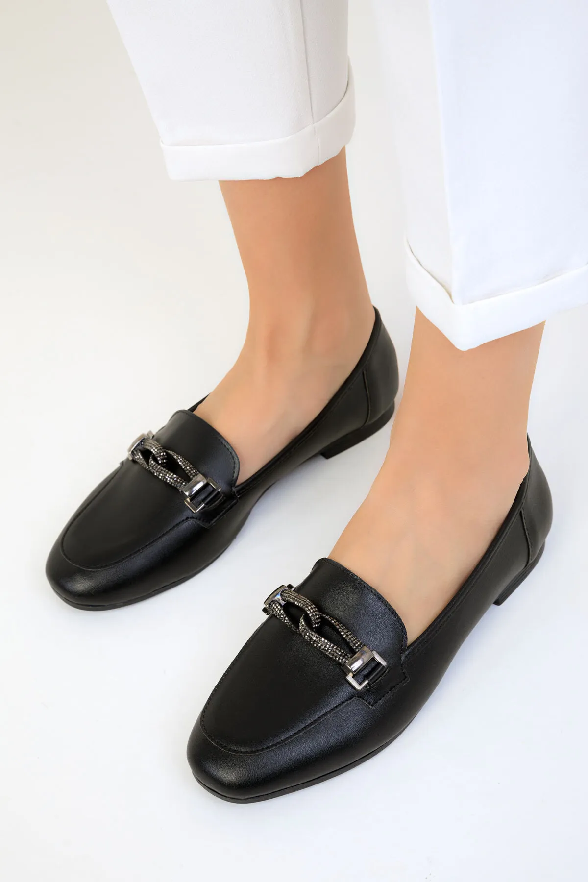 SOHO  Schwarze Ballerinas für Damen 18888