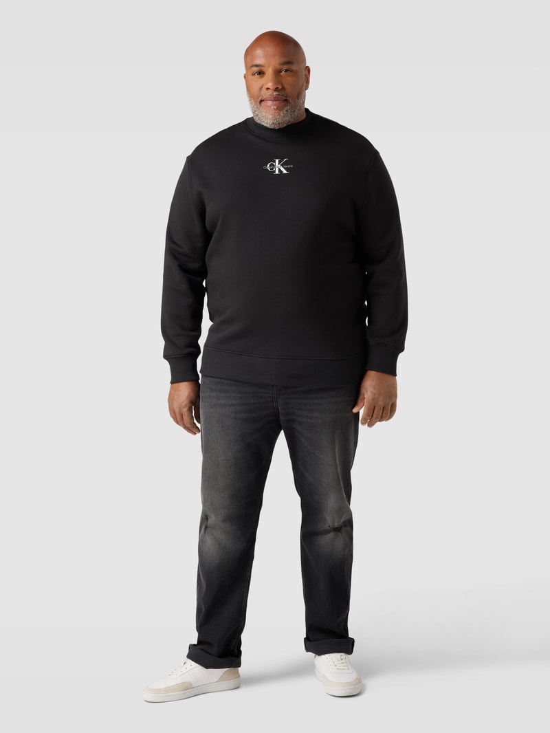 PLUS SIZE Sweatshirt mit Label-Stitching in schwarz
