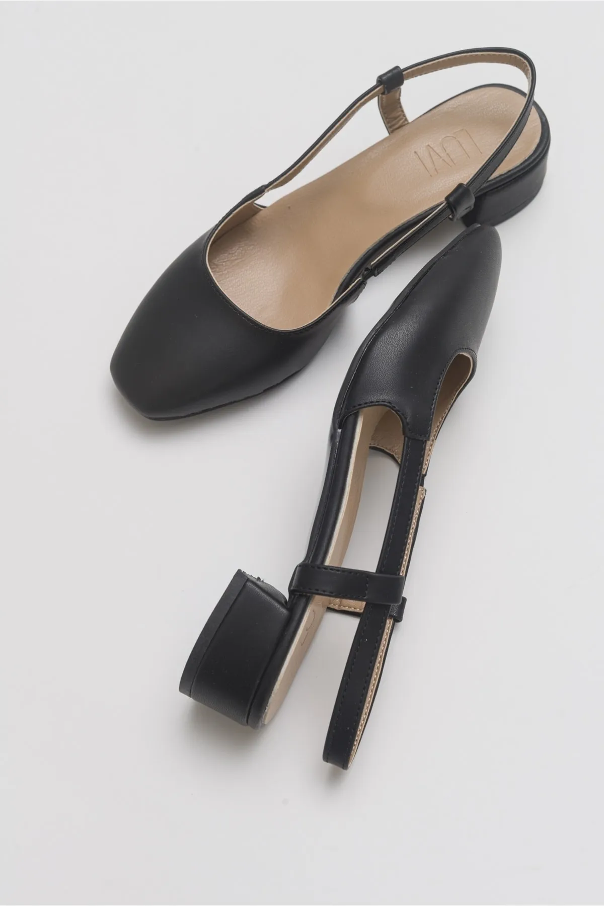 LuviShoes  66 Damensandalen mit schwarzer Haut