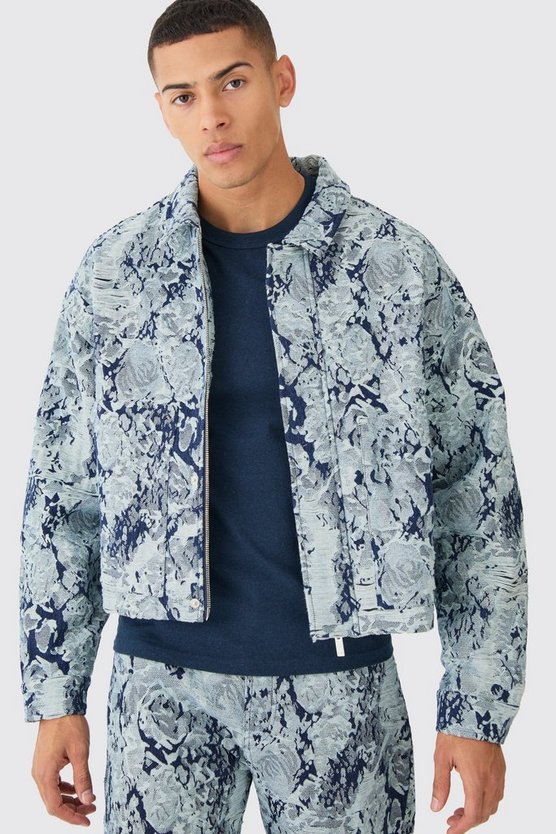 Kastige zerrissene Jeansjacke