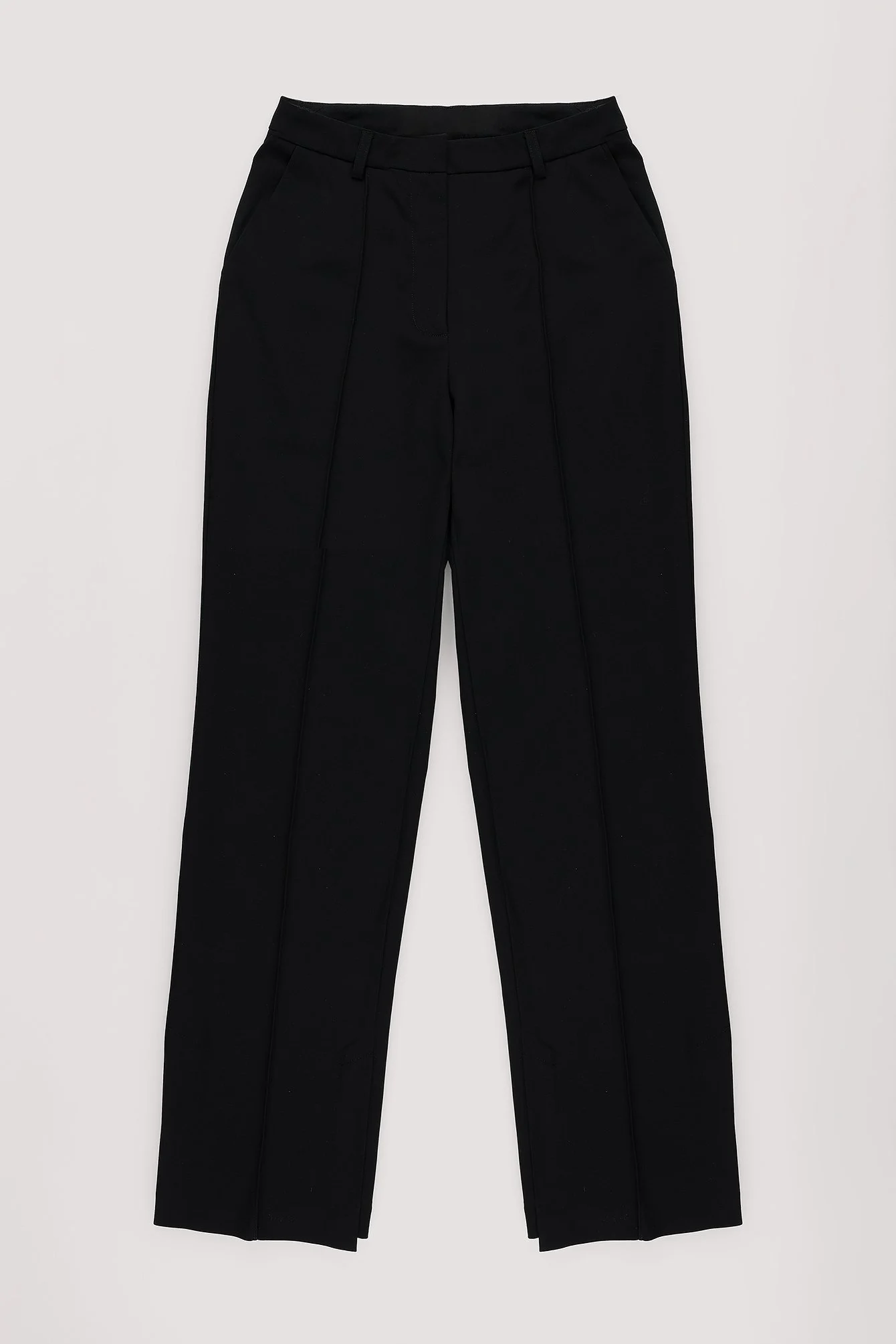 Angepasste Hose mit Seitenschlitz