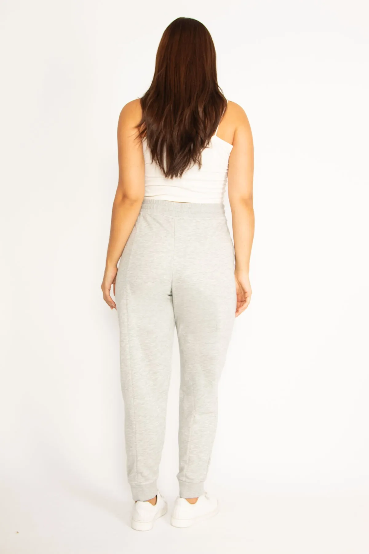 Şans  Damen-Sporthose, große Größe, graue Taschenstickerei, detaillierte gerippte Taille, elastische Taille und Schnürung, Sporthose 65n31257