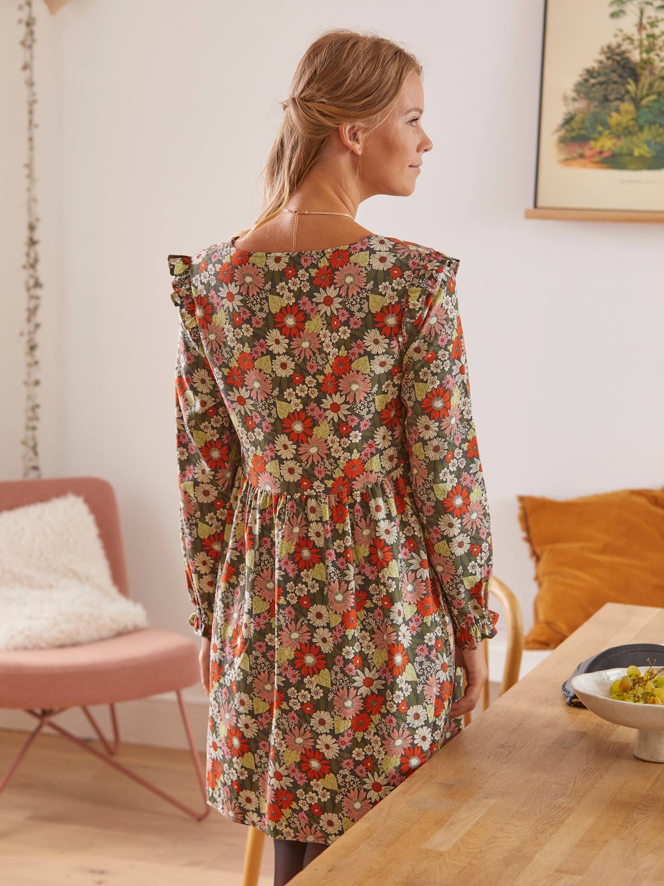 Robe de grossesse imprimée et volantée beige fleuri