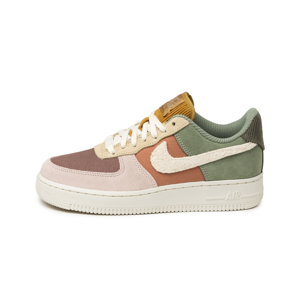 Nike Air Force 1 07 LX Oil Green & Pale Ivory FZ3782-386 / bunt