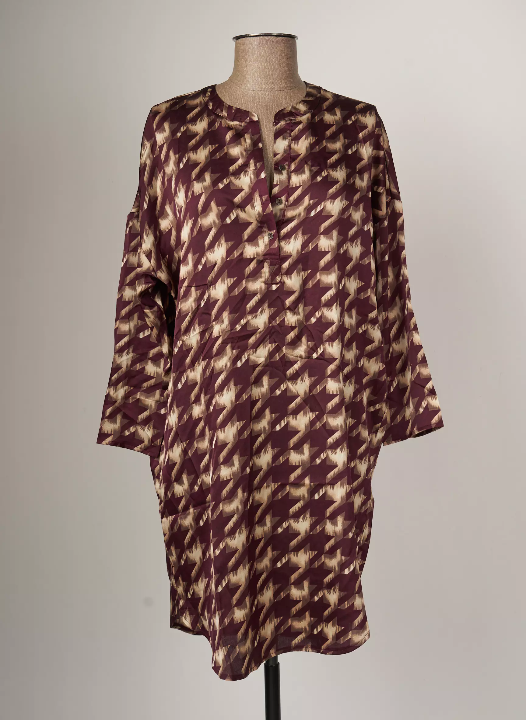 Areline Robes Courtes Femme couleur violet