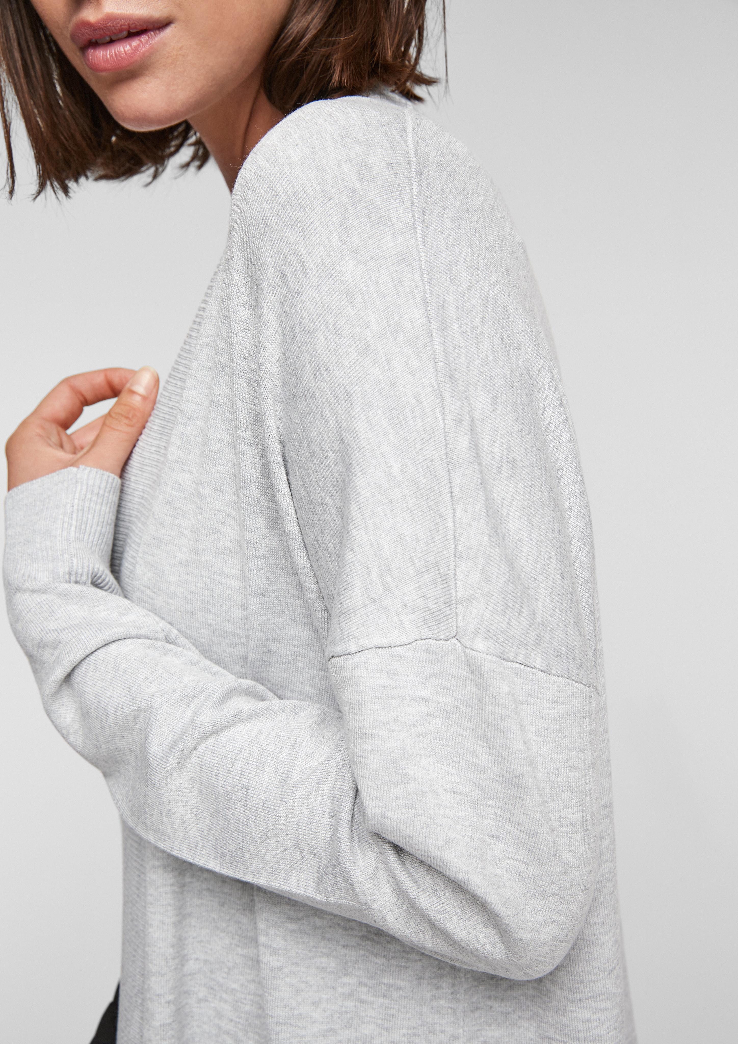 Cardigan aus Feinstrick  01.899.64.X047-9103