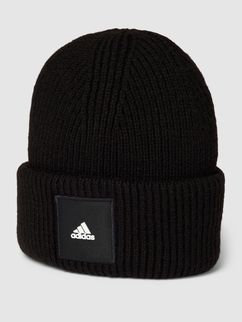 Beanie in unifarbenem Design mit Label-Patch in schwarz