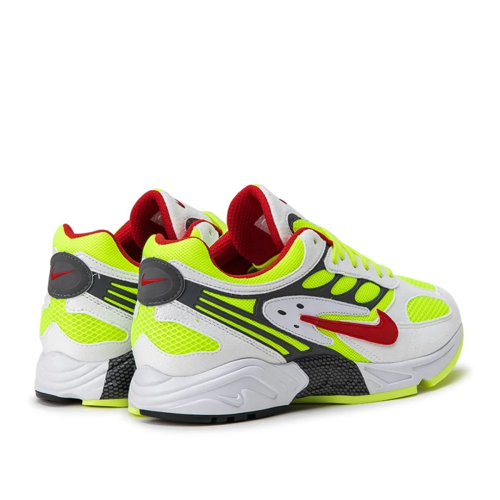 Nike Air Ghost Racer AT5410-100 / weiss