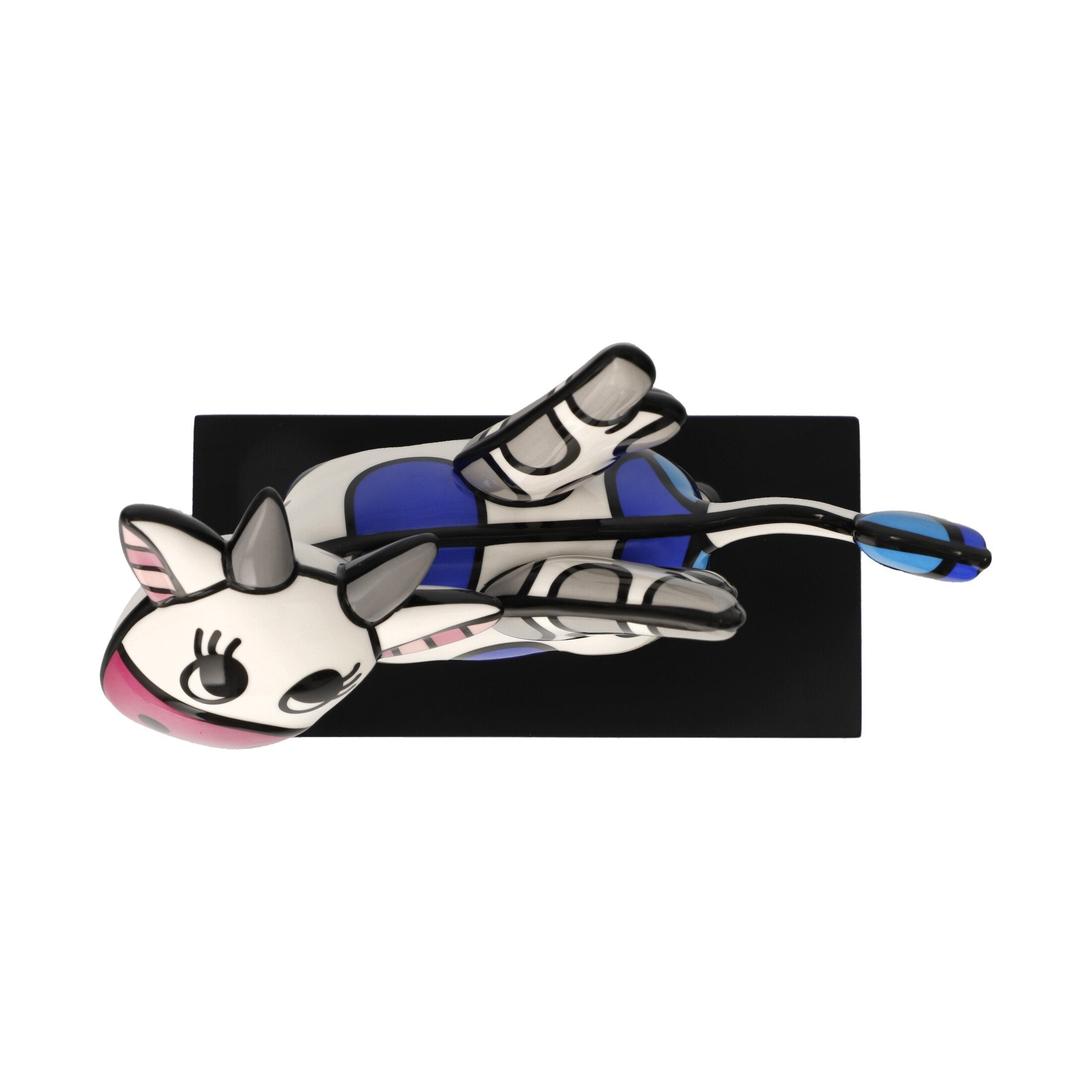 Goebel Fantasy-Figur Flying Cow -Romero Britto, Dekofigur aus Porzellan auf Holzsockel