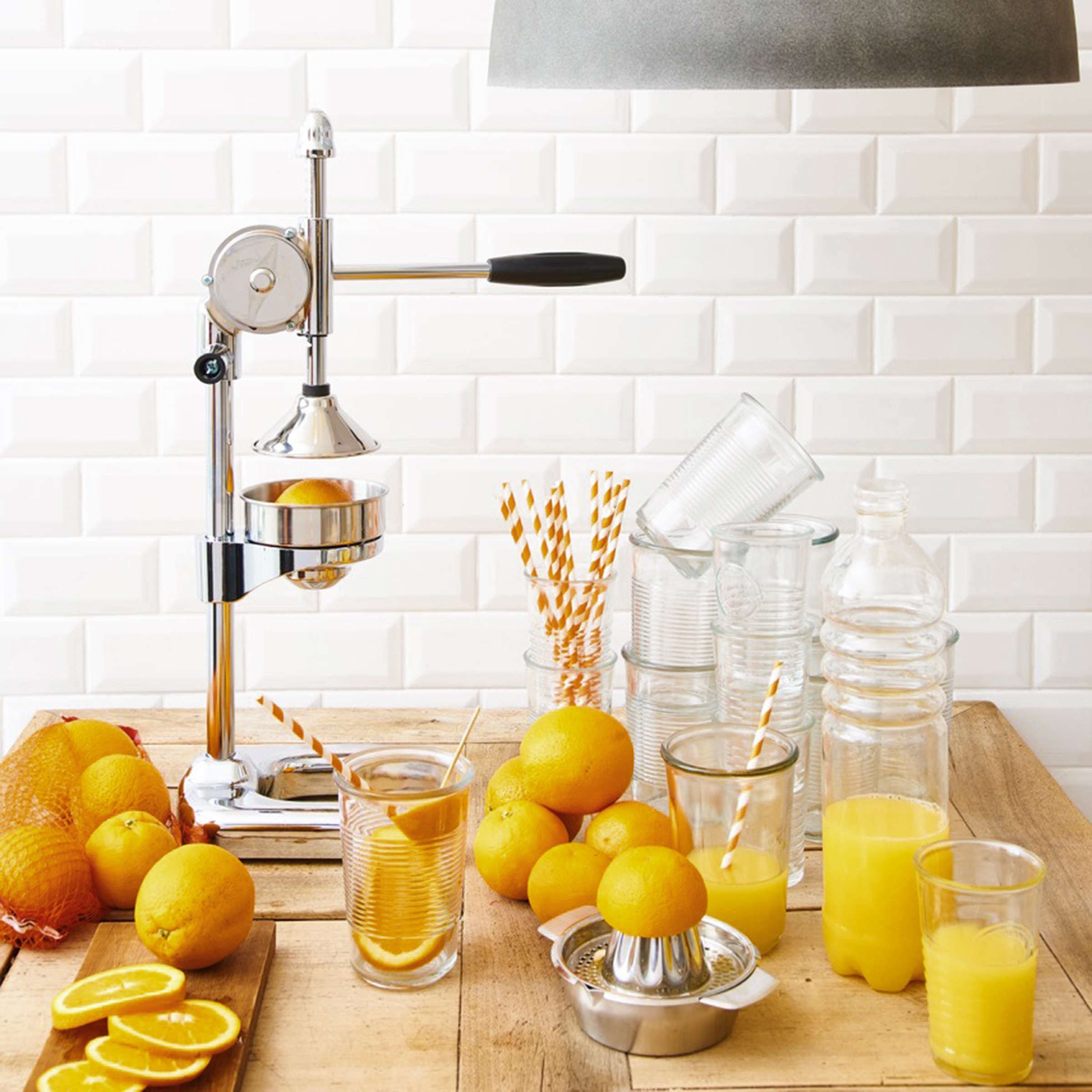 BUTLERS Zitruspresse MENUETT Fruchtpresse mit Schale