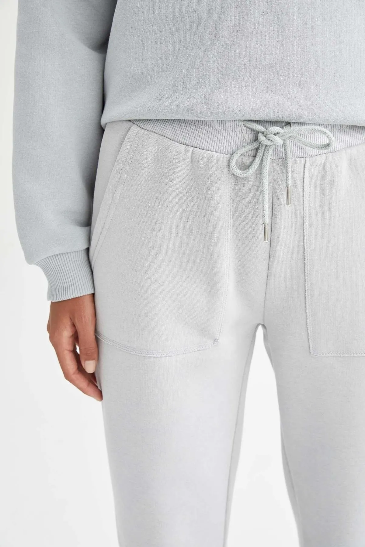 DeFacto  Jogger-Jogginghose mit normaler Passform und Spitzen-Taillentasche