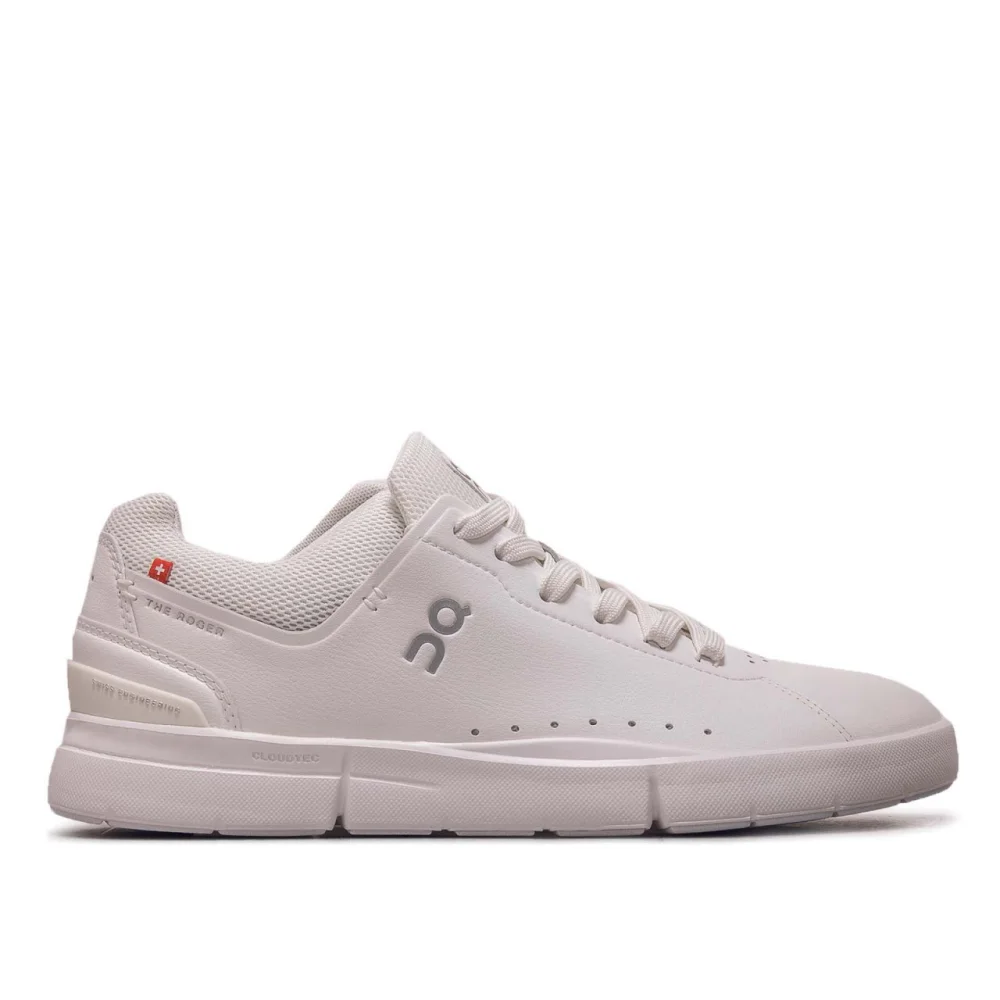 ON The Roger Advantage 4899456 / weiss
