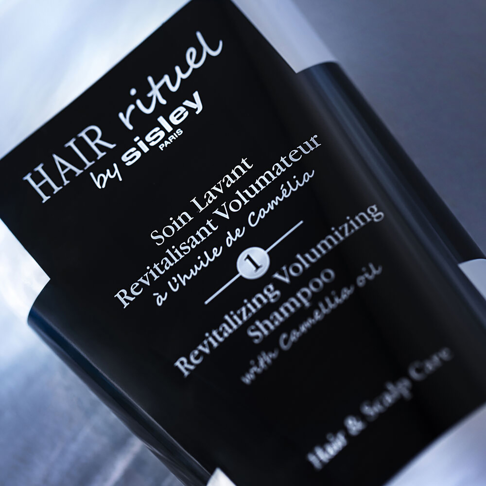 Hair Rituel by Sisley Soin Lavant Revitalisant Volumateur à l' huile de Camélia Soin Lavant