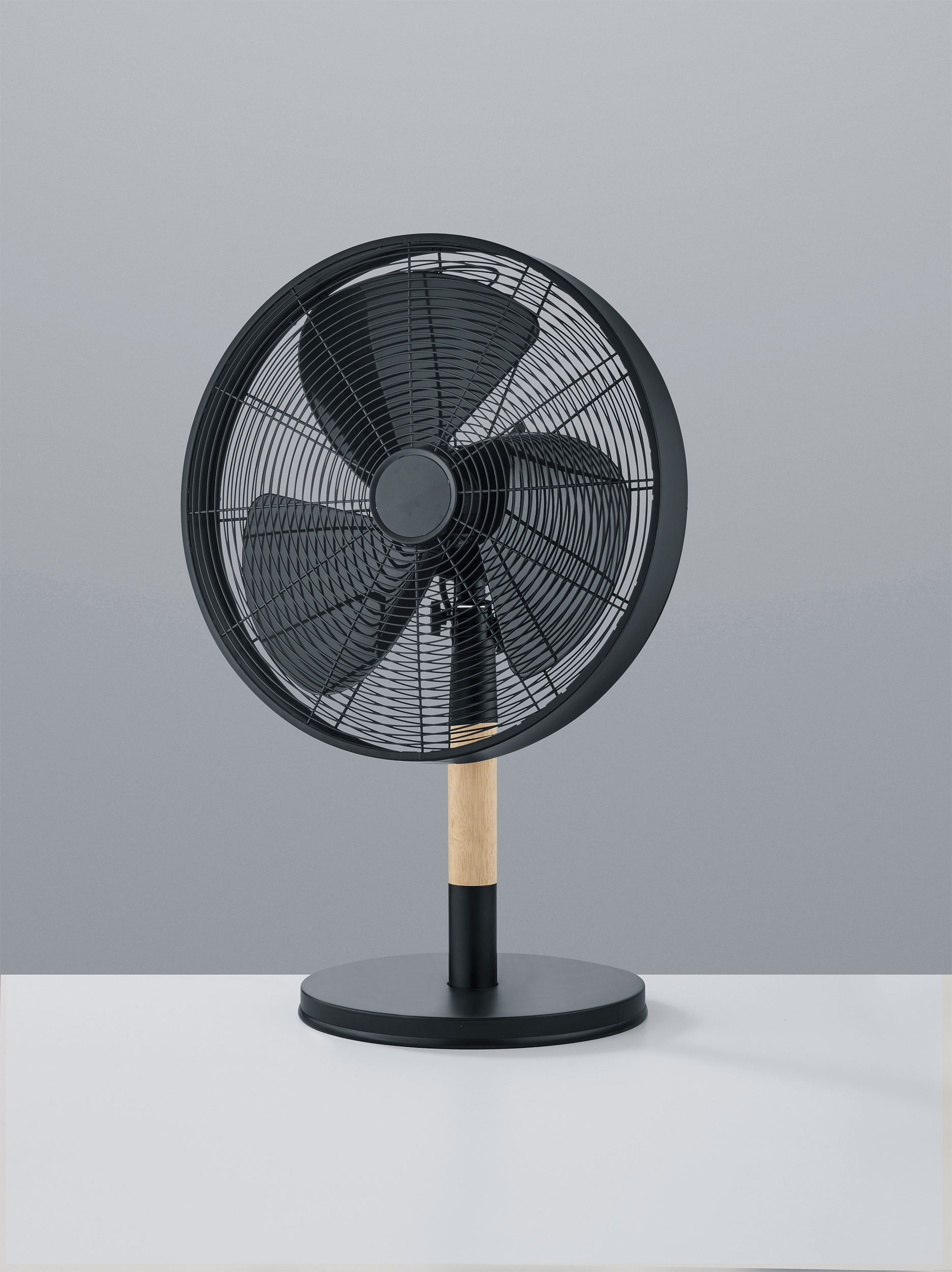 Reality LeuchtenTisch - Ventilator