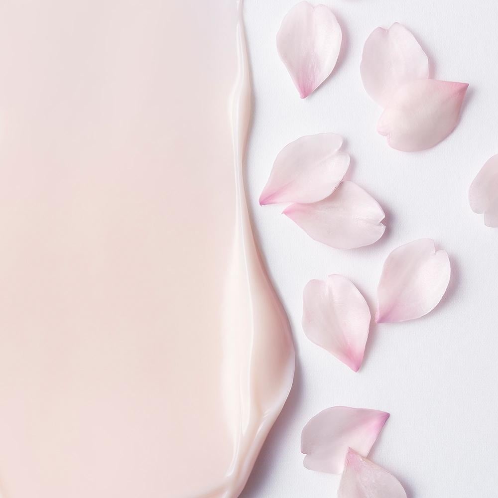 WHITE LUCENT