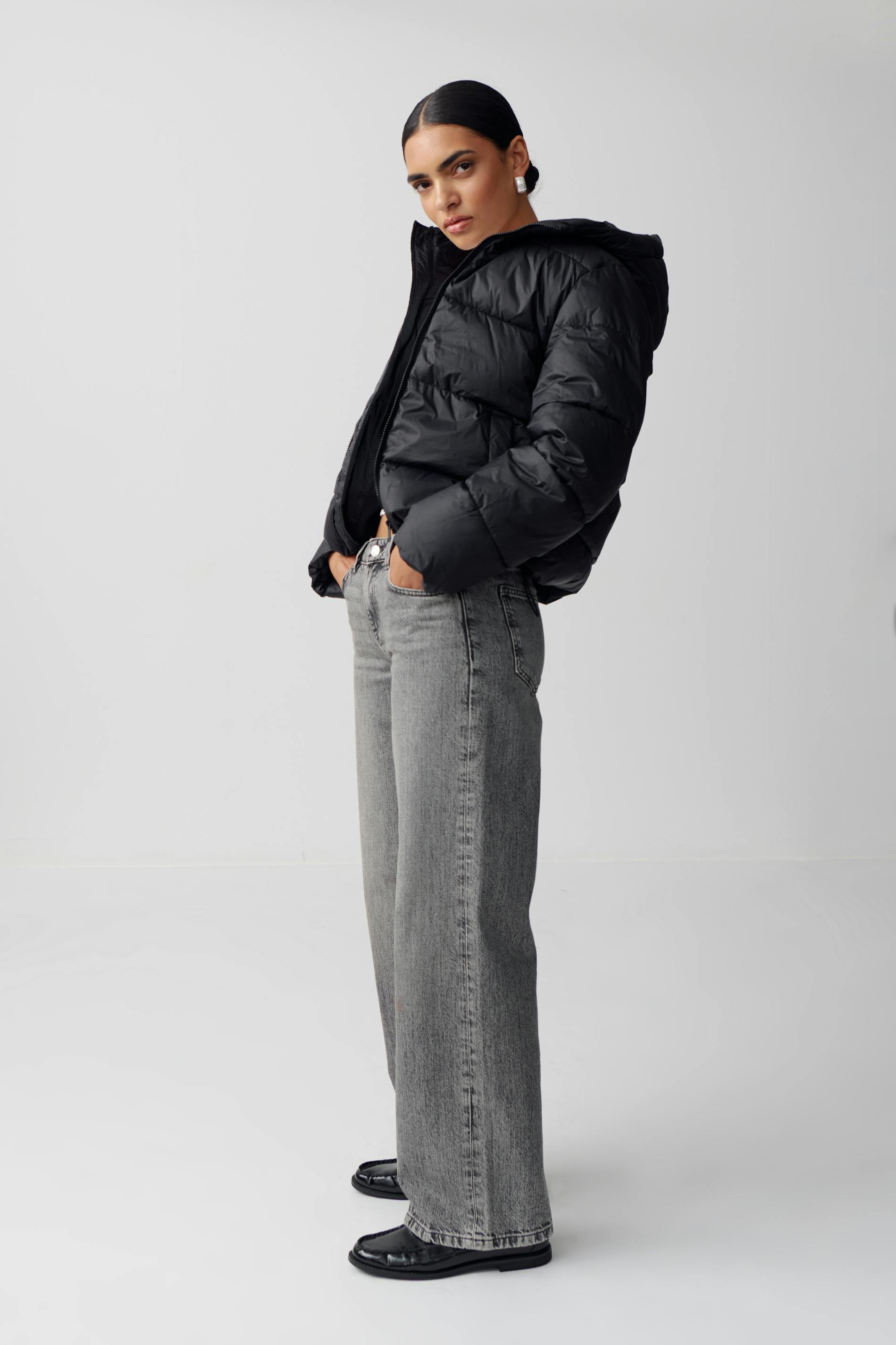 Short puffer jacket
