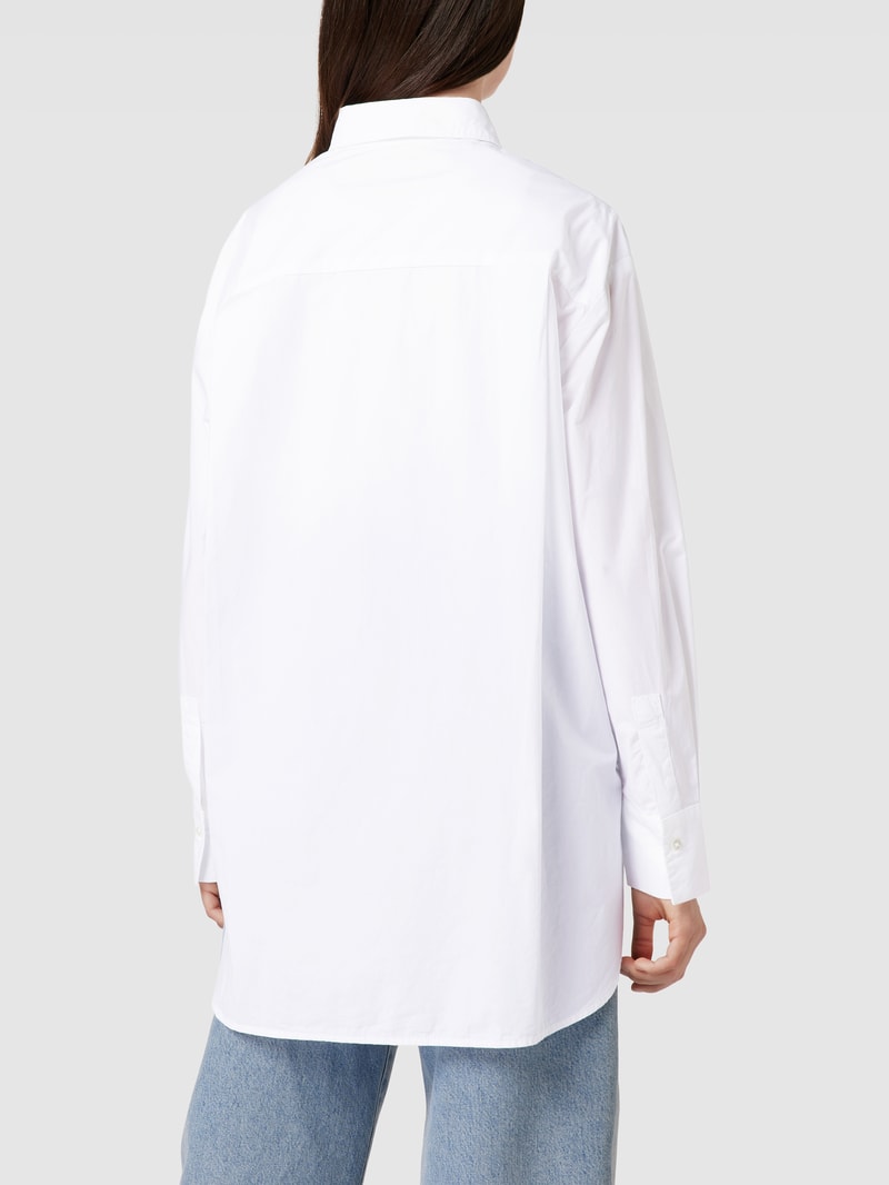 Longbluse mit Hemdblusenkragen in weiß