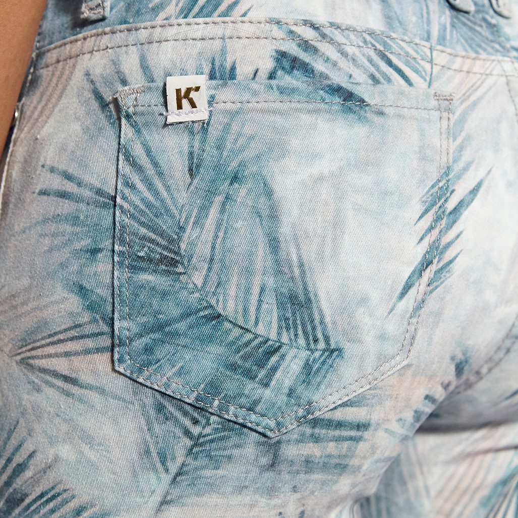 JENA  Jean imprimé bleu, coupe skinny