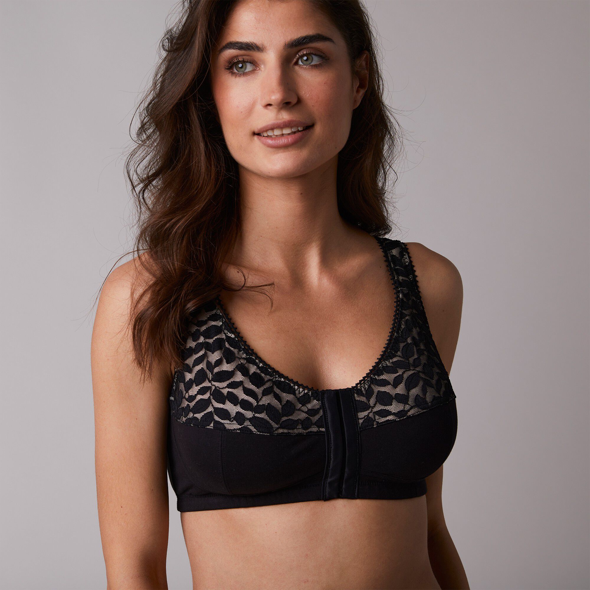 Soutien-gorge dentelle et coton ouverture devant