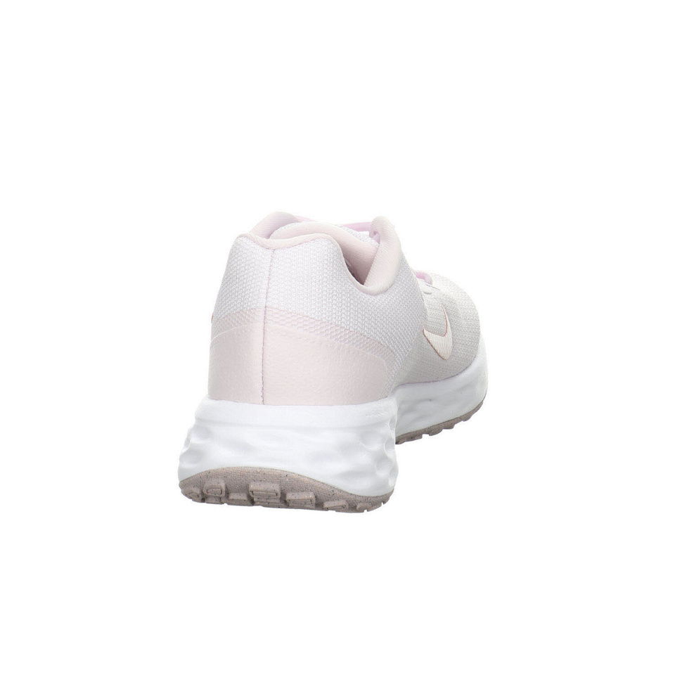 Nike Revolution 6 Sneaker