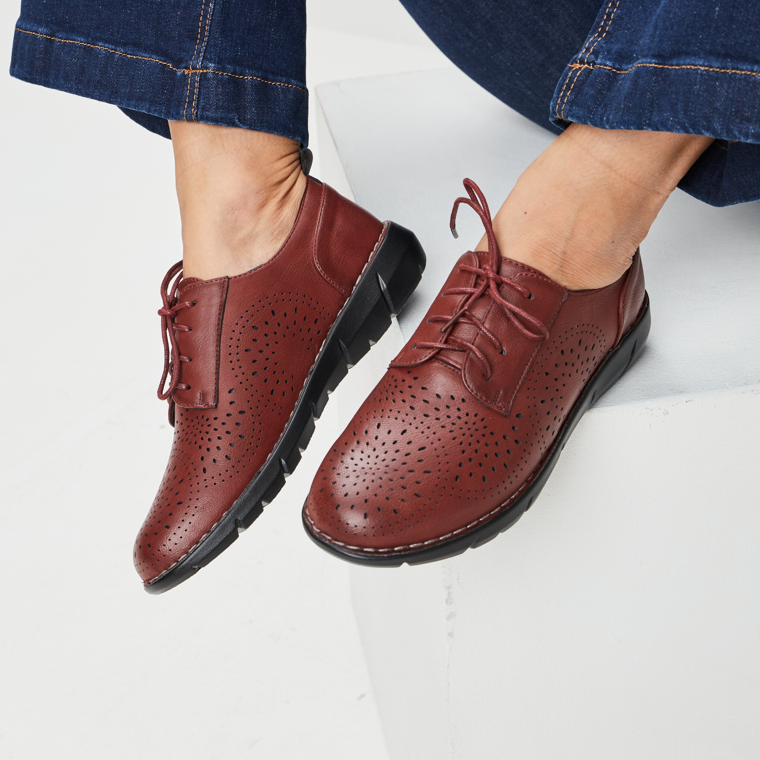 Derbies à lacets compensées rouge femme | La Halle