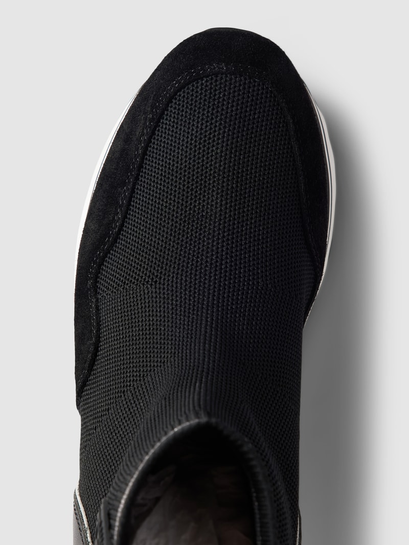 Sock-Sneaker mit Label-Patch Modell 'WONDER' in schwarz