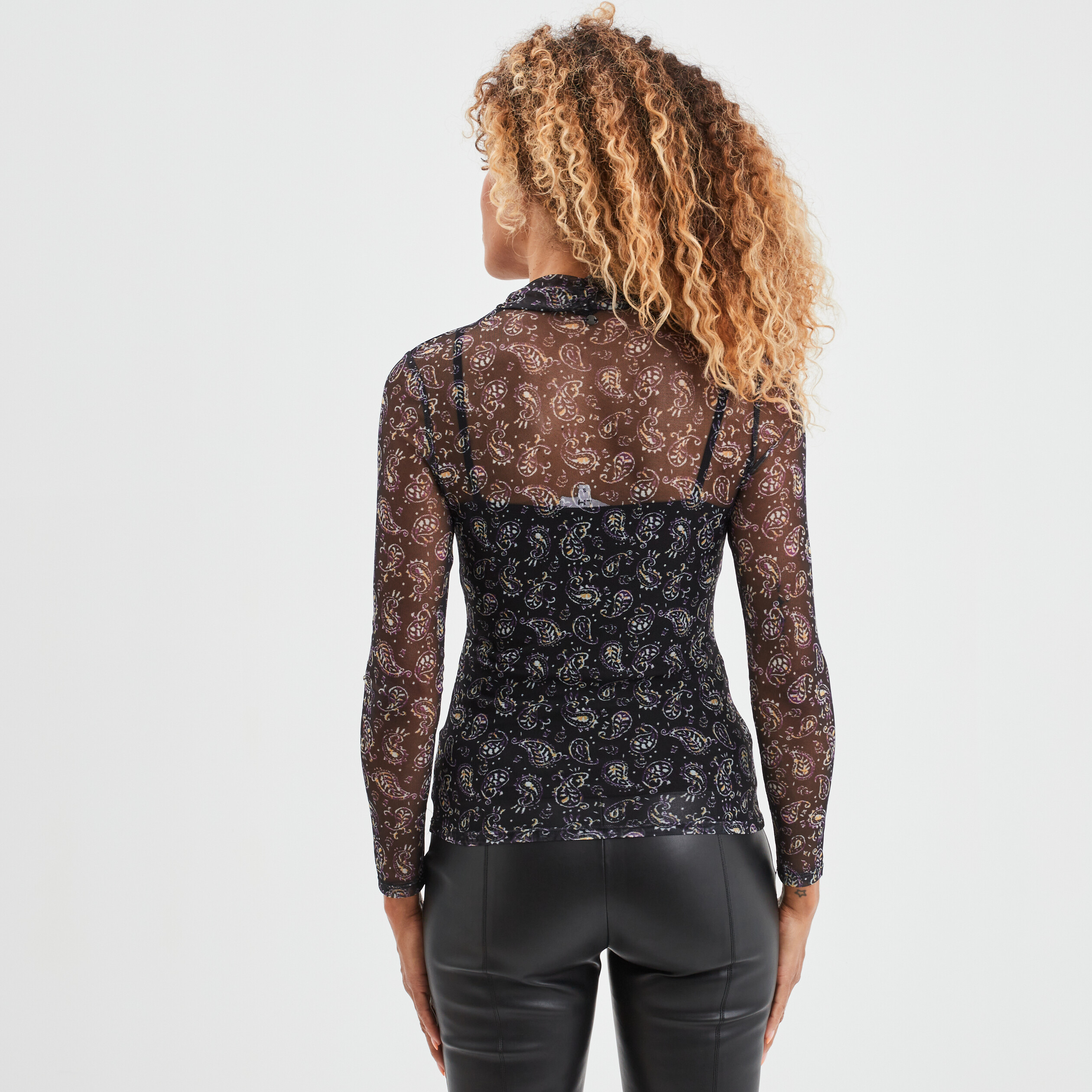 T-shirt transparent col montant noir femme | La Halle