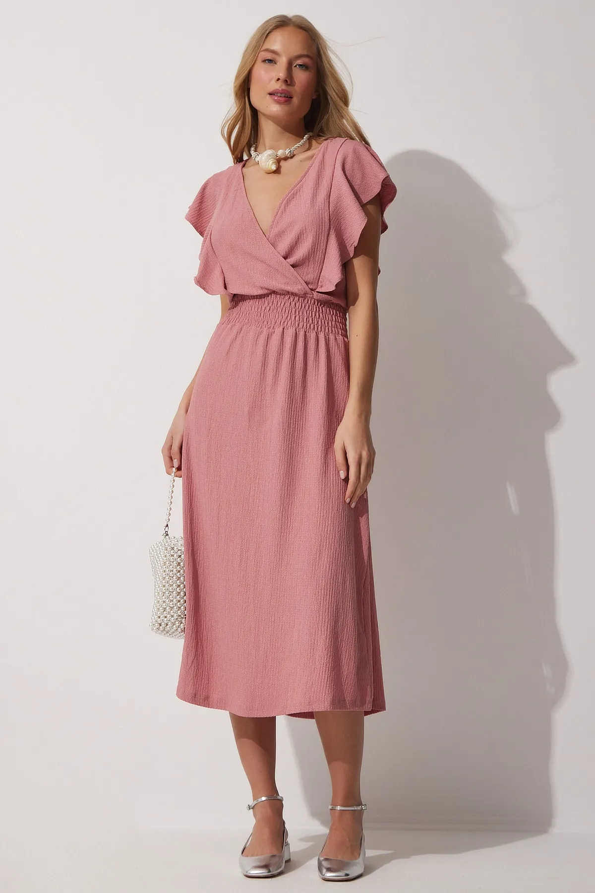 Happiness İstanbul  Damen-Strickkleid „Dusty Rose Volant“ mit Strukturmuster CI00025