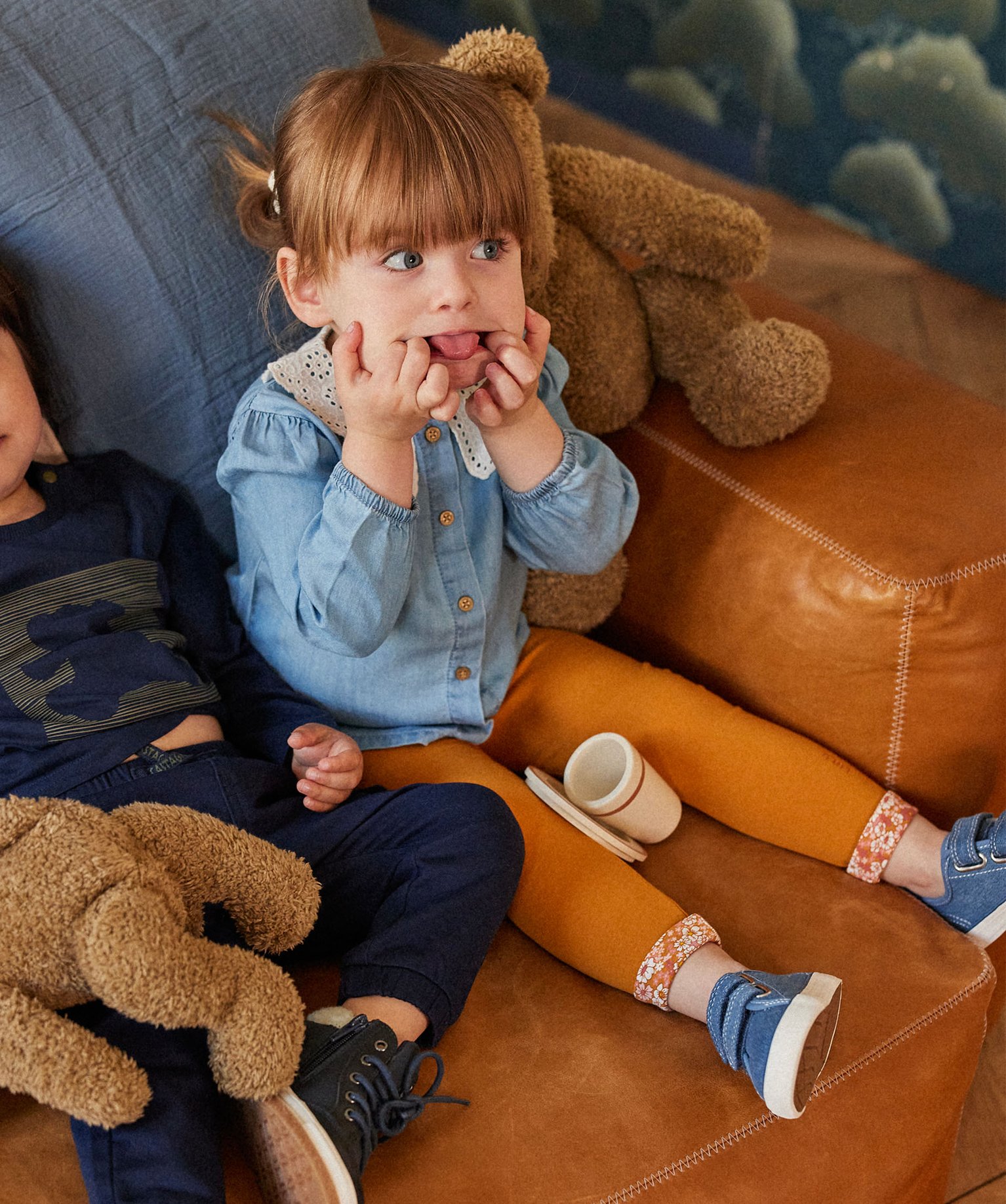 Pantalon carotte en toile bébé fille - LuluCastagnette jaune | GEMO